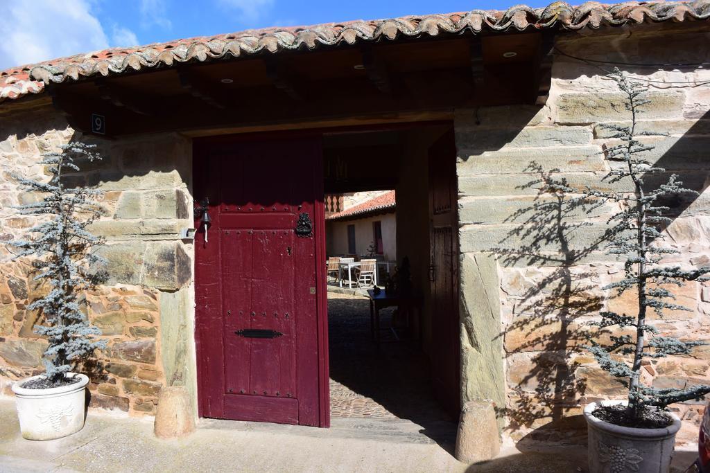 B&B A Ti Valderrey Buitenkant foto